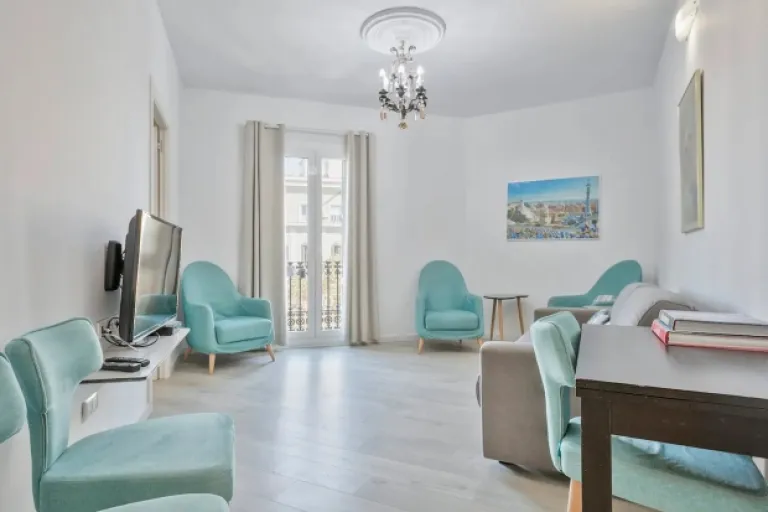 Airbnb in Barcelona city