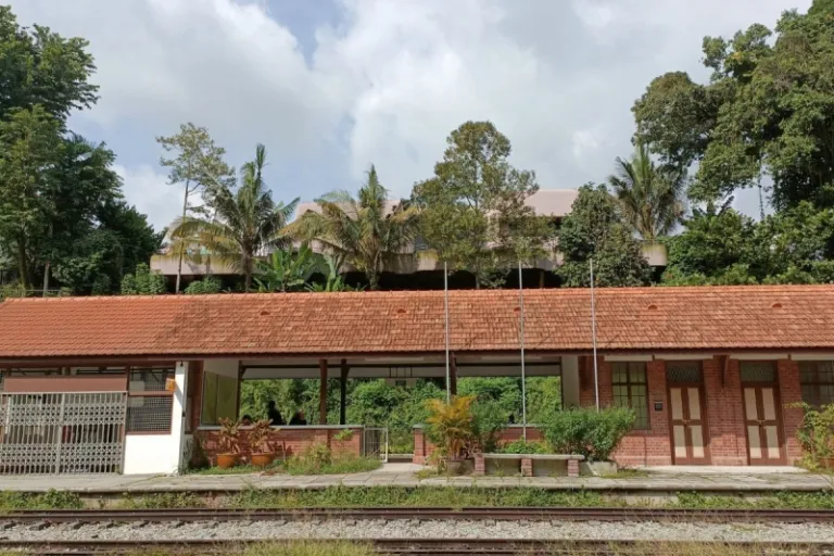 Singapore attractions near mrt