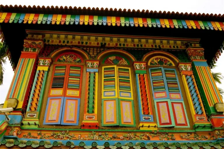 Singapore attractions near mrt