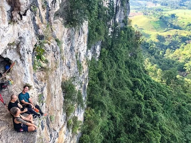 tourist spot in the Philippines