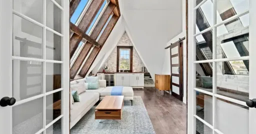 Image for article 10 Best Airbnb Stays in Washington D.C to Book in 2025