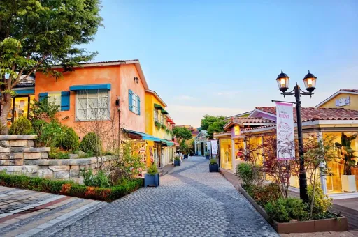 Image for article 5 Magical Themed Villages in Korea That Will Transport You to Europe and Fairy Tales
