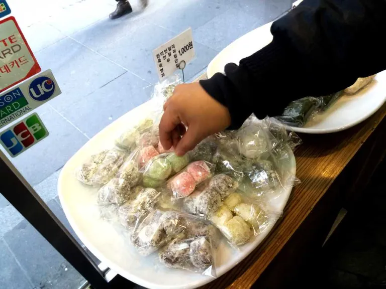 food souvenirs from Korea