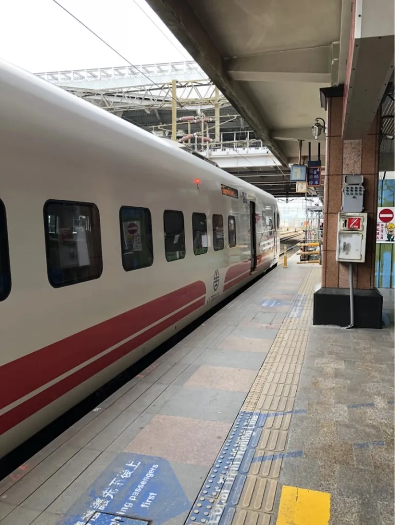 taiwan train