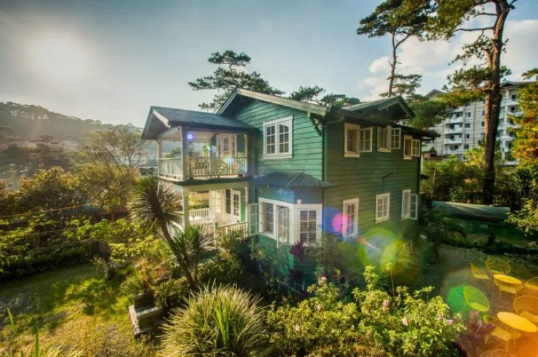 Peredo’s Housing Lodge