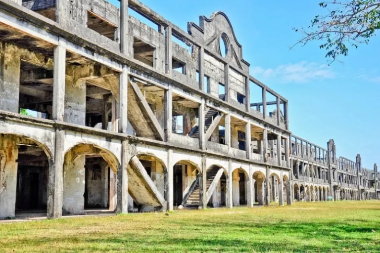 relaxing places near manila