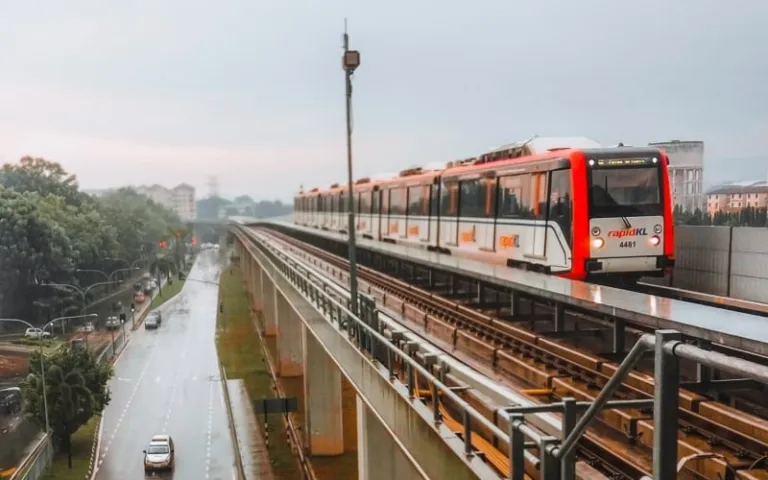 kuala lumpur train