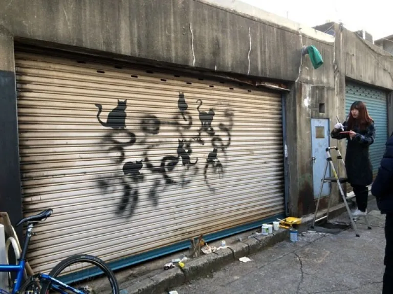 mural painting in action