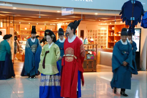Image for article 10 Great Ways to Kill Time at Incheon International Airport