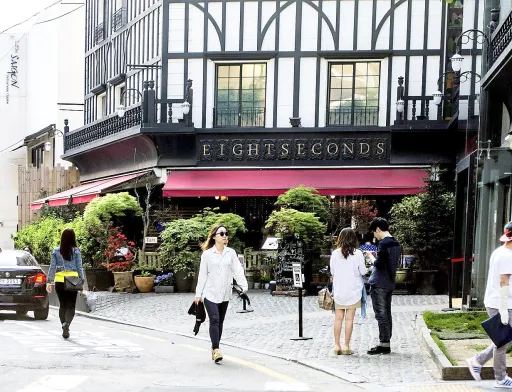 Image for article 3-Day Seoul Itinerary: What to See & Do on Your First Visit