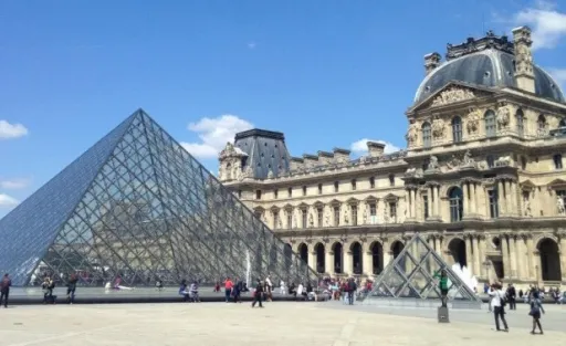 Image for article My First Paris Trip: 24 Things to Do in the City of Love