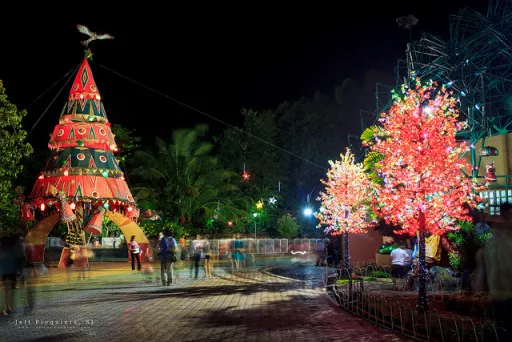 Image for article 9 Philippines Destinations to Spend Your Christmas Vacations