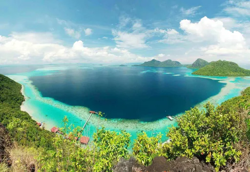 Image for article 10 Secret Islands in Sabah for Your Next Tropical Getaway