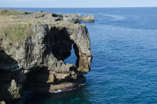 Image for article Driving in Okinawa: Seeing the Island’s Beauty on Four Wheels