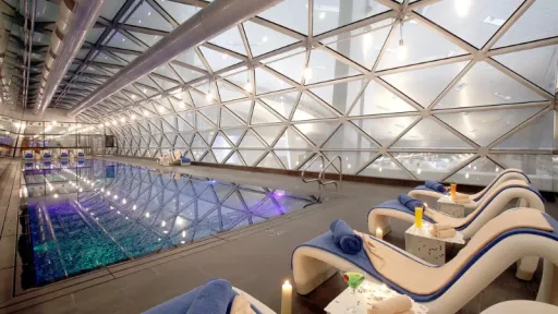 Image for article 10 Airports Around the World With the Most Impressive Recreational Facilities