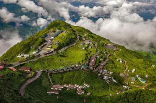 Image for article 10 Picture-Perfect Asian Villages You Need to See for Yourself