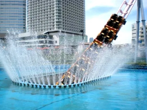 Image for article Insane Roller Coasters in Asia to Include in a Thrill Seeker’s Bucket List