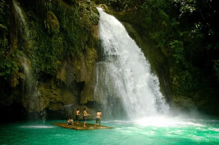 Kawasan Falls