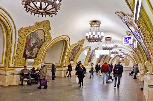Image for article Kiyevskaya Station: A Stunning Architectural Masterpiece