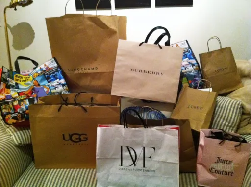 Image for article Best Outlet Malls Around the World for Shopping