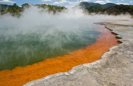 Image for article Champagne Pool – New Zealand’s Geothermal Wonder