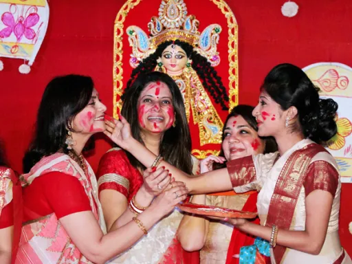 Image for article Unique Ways Mother’s Day is Celebrated Around The World