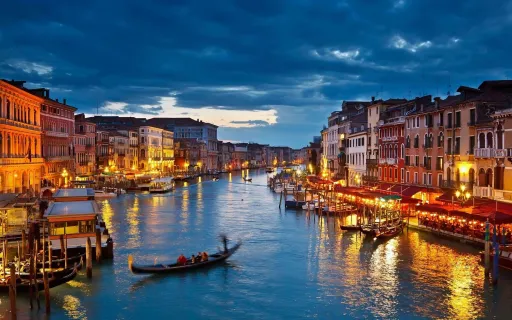 Image for article Venice: The City of Love