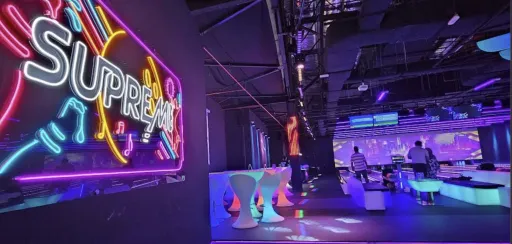 Image for article Last-Minute Activity Ideas For Large Groups In JB