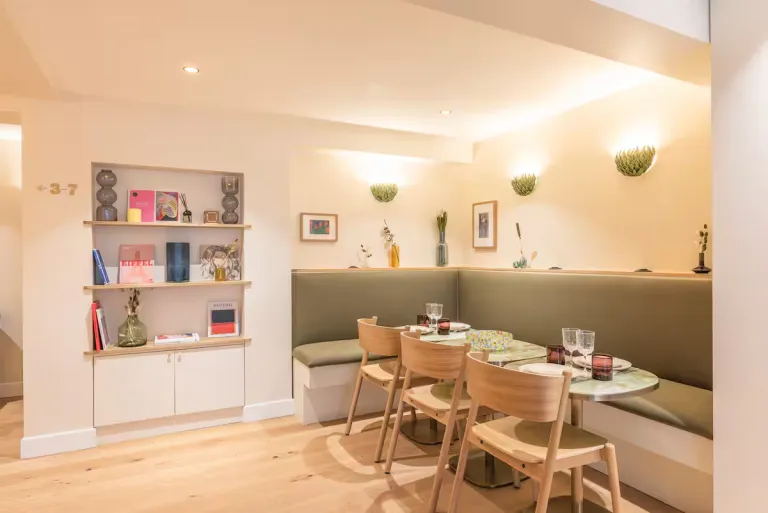 Airbnb Paris Eiffel Tower