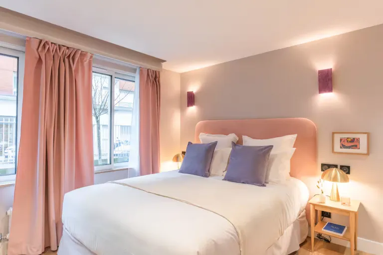 Airbnb Paris Eiffel Tower