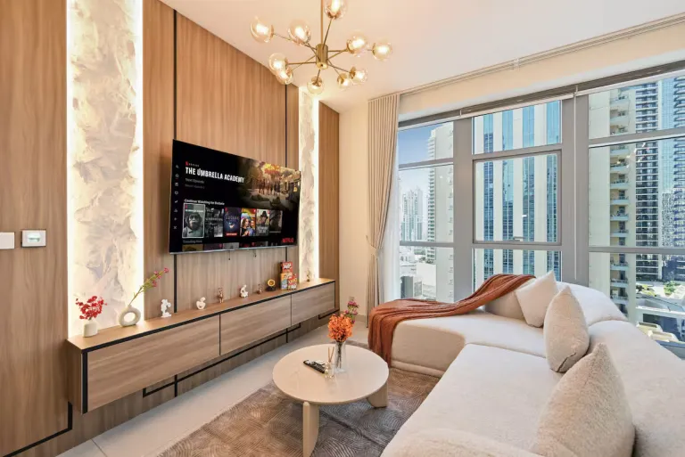 Airbnb in Dubai with Burj Khalifa views