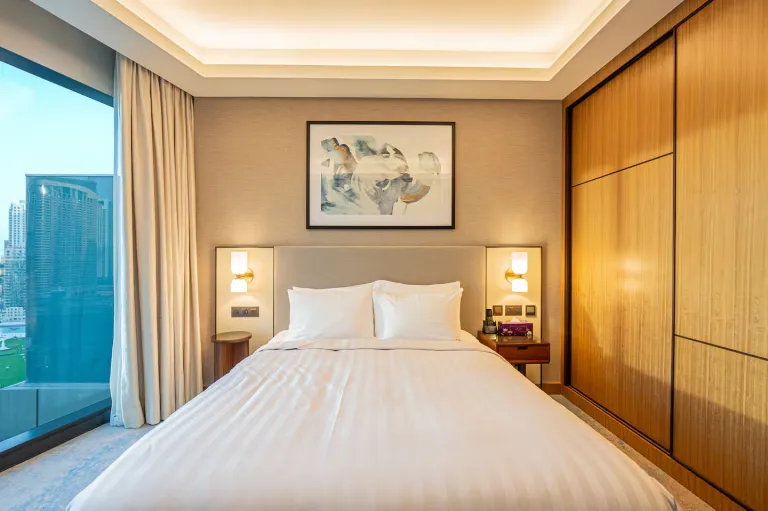 Airbnb in Dubai with Burj Khalifa views