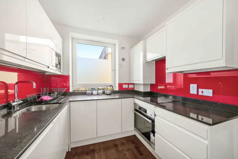 Airbnb in London near Tower Bridge