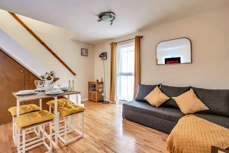 Airbnb in London near Tower Bridge