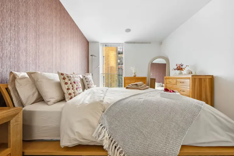 Airbnb in London near Tower Bridge