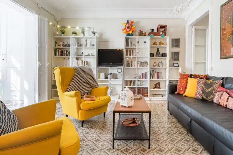  Airbnb in Barcelona La Rambla