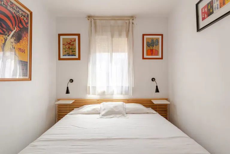  Airbnb in Barcelona La Rambla