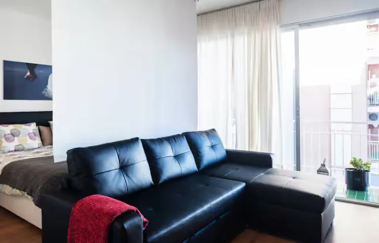  Airbnb in Barcelona La Rambla