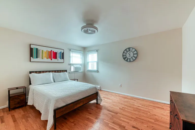 Airbnb near Manhattan