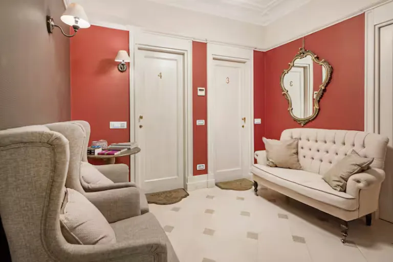 Airbnb in Rome near Colosseum