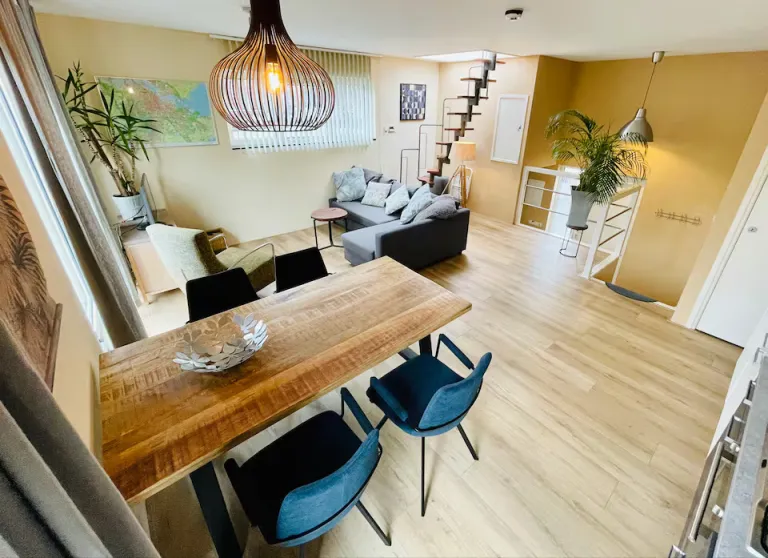 Airbnb in Amsterdam with canal views