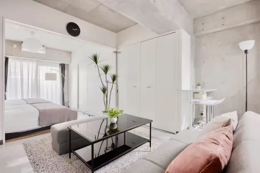 Image for article 8 Best Airbnbs in Tokyo Near Shibuya Crossing for an Epic Stay