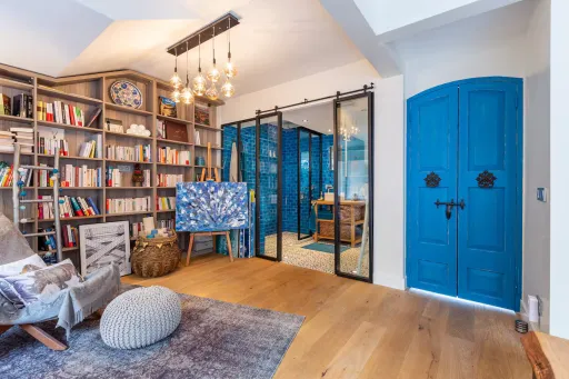 Image for article Best Historic Airbnb Stays in Istanbul Near Hagia Sophia to Book in 2026