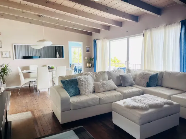  Airbnb in Los Angeles near the beach