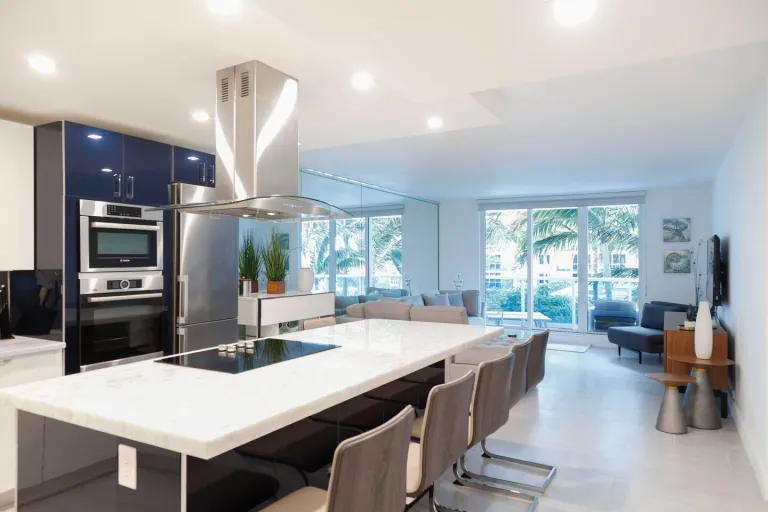 Airbnb in Miami with ocean views and beach access