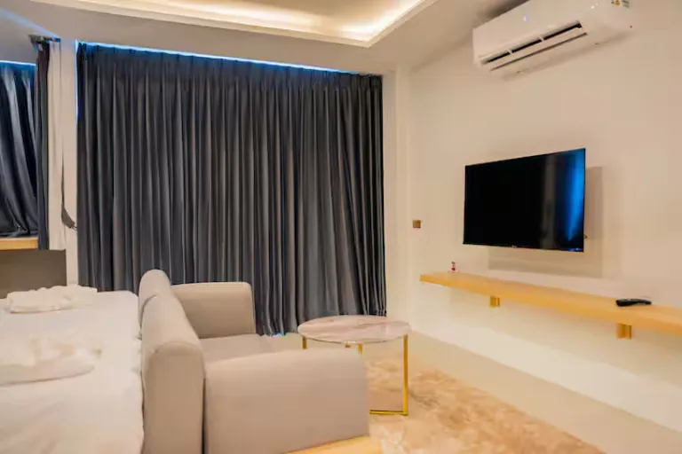  couple Airbnb in Phuket 