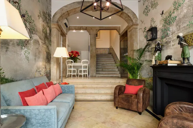 boutique couple Airbnb in Lisbon near Alfama