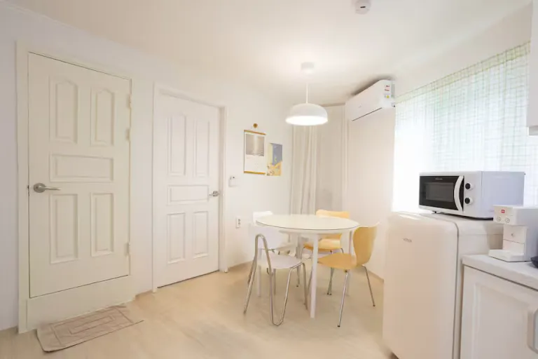  budget Airbnb in Seoul near Myeongdong