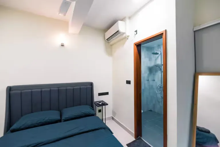  Couple Airbnb Stays in Maldives for Honeymoon