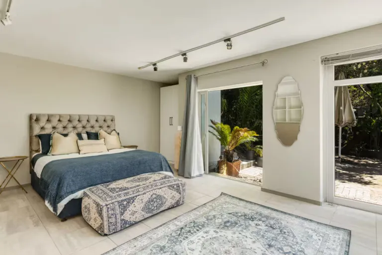 Airbnb in Cape Town near Table Mountain